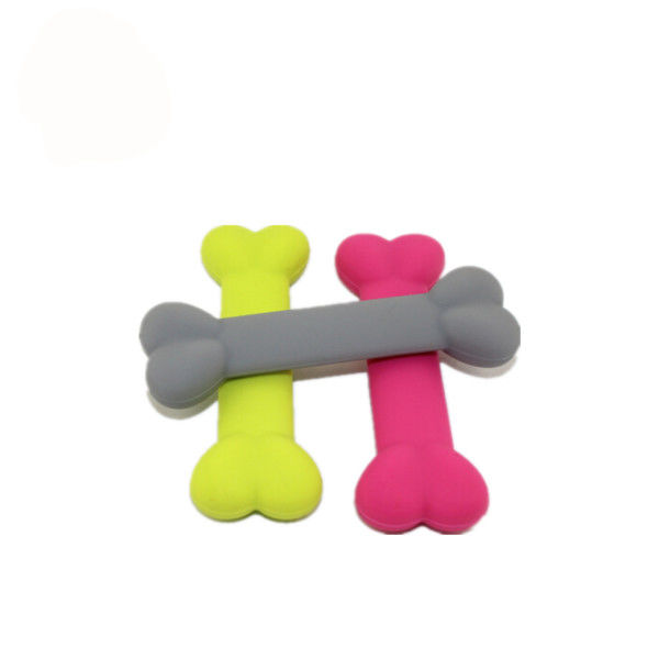 Bone Shape Pet Play Toys Non - Toxic Silicone Material For Dog Dental Health supplier
