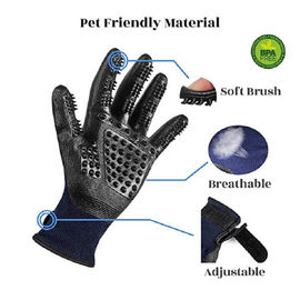 Dog Hair Grooming Glove / Cats Soft Rubber Pet Hair Remover Comb supplier